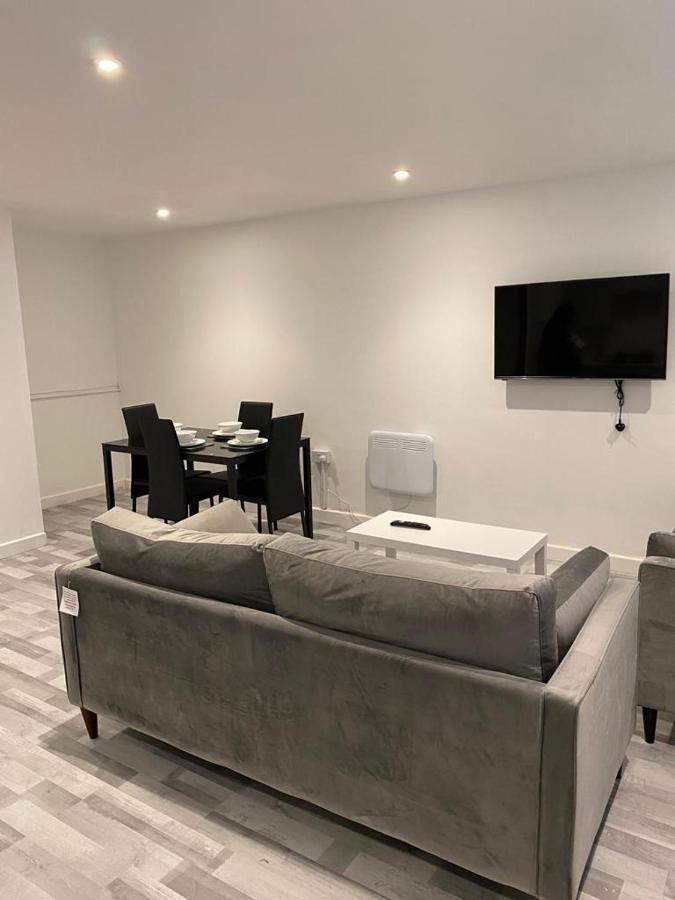 Suites By Rehoboth - Overcomers- Deptford London Exteriör bild