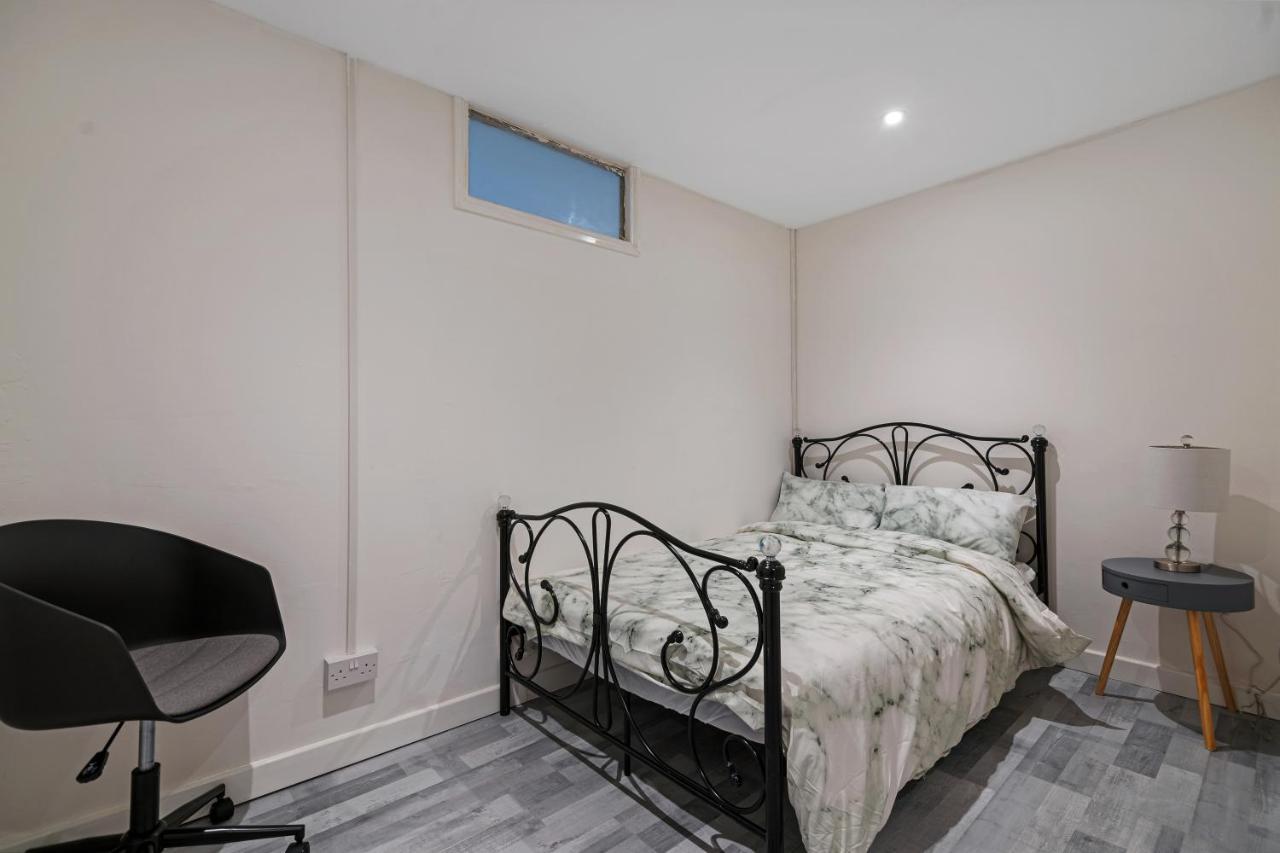 Suites By Rehoboth - Overcomers- Deptford London Exteriör bild