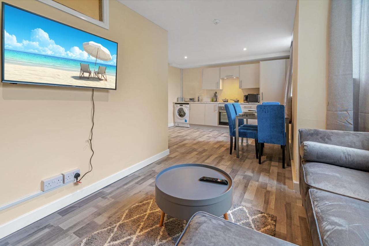 Suites By Rehoboth - Overcomers- Deptford London Exteriör bild