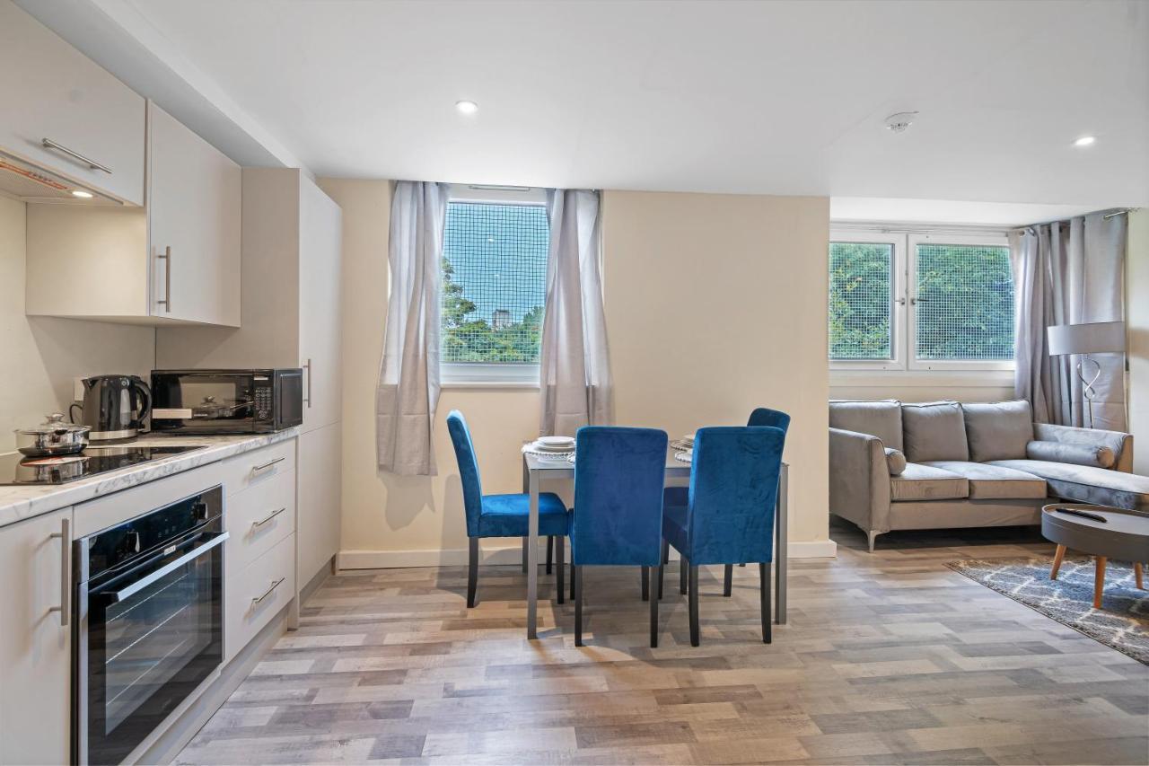 Suites By Rehoboth - Overcomers- Deptford London Exteriör bild