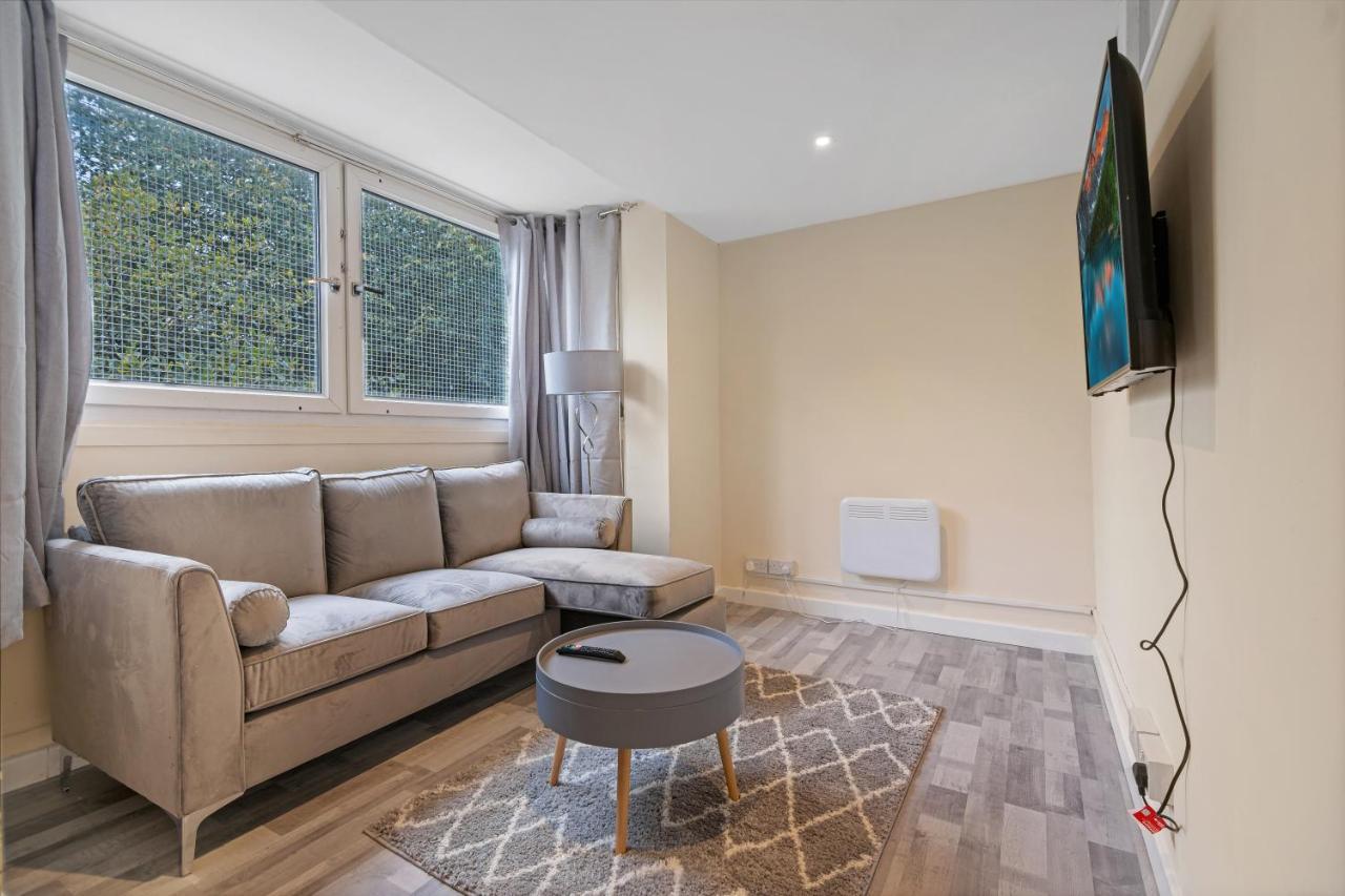 Suites By Rehoboth - Overcomers- Deptford London Exteriör bild
